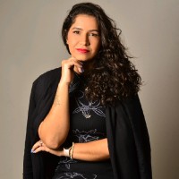 Lívia Tavares