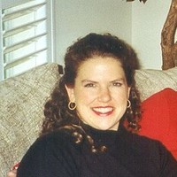 Kelli Robb, Cis
