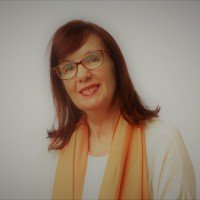 Rosemary Neill