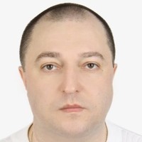 Олег Плюсков