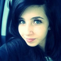 Ana Caroline Campos