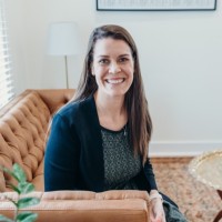 Hallie Graves