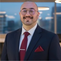 Alejandro Lira