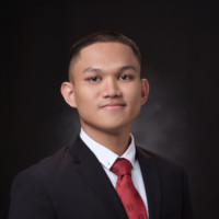 August Den Efraem Pau