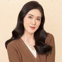 Hui Min Lee