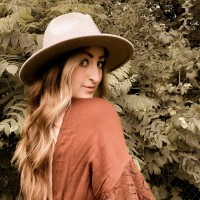 Amanda Thompson