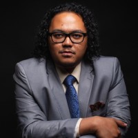 Adrian De Leon