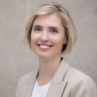 Anna Dearmitt