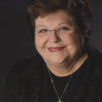 Sandra Snow