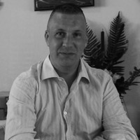Ulrik A.
