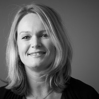Yvonne Van Veen