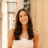 Olivia Schmitt