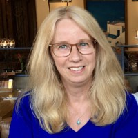Mirjam Van Dam