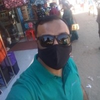 Zakir Hossein