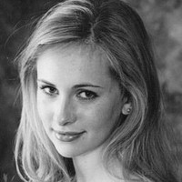 Suzanne Humphries Evans