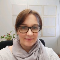 Claire Dodds