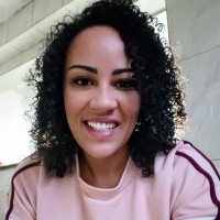 Anne Aline Salgado