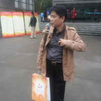周东伟