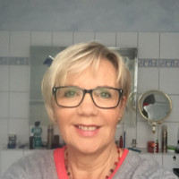 Ilona Zell