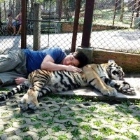 Samuel H. Kim (김형일)