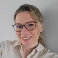 Karin Uitvlugt