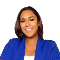 Alexis Holmes
