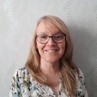 Claire Thompson