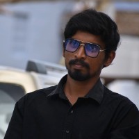 Puhazhenthi V