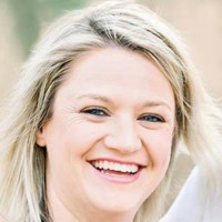 Lauren Hart