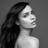 Sofia Carson