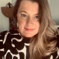 Suzanne Snooks
