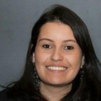 Claudia Oliveira