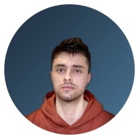 Yoni Kiat