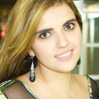 Aline C.