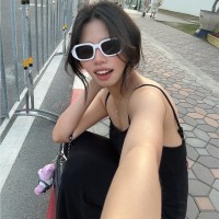Florence Deng