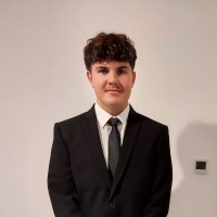 Daniel Lyons