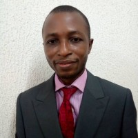 Tunde Bakare