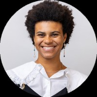 Alícia Pinho Santos
