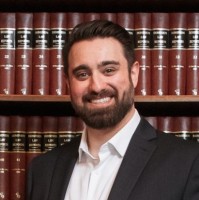 Kayvan Vakili