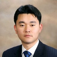 박진섭