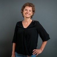 Petra Van Den Hoek - Reuvekamp