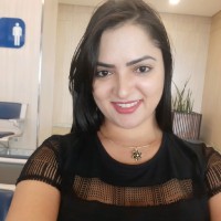 Aline Gomes