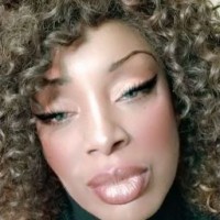 Tracey Lynn