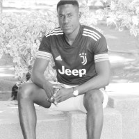 Hennie Tangolonena