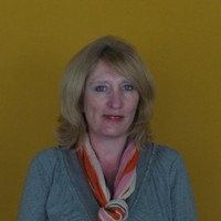 Julia Barnes