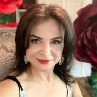 Adriana Wells