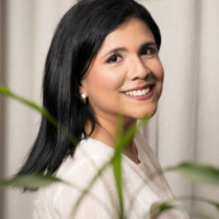 Ana De Los Angeles L.