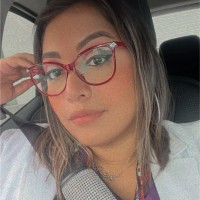 Dra. Stephanie Vasquez
