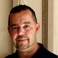 Víctor González Zucar