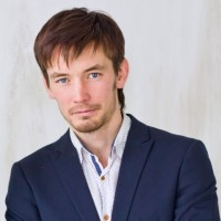 Artur Nikonov